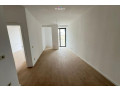zyre-me-qera-11-tek-mine-peza-id-bz2703-tirane-small-0