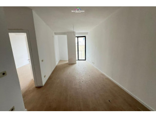 Zyre Me Qera 1+1 Tek Mine Peza (ID BZ2703) Tirane....