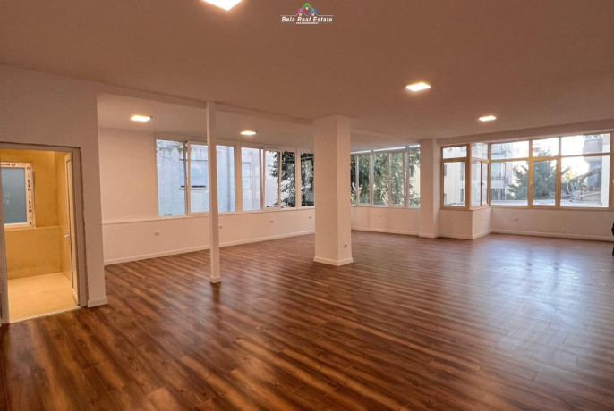zyre-me-qera-tek-liqeni-i-thate-id-bz2989-tirane-big-0