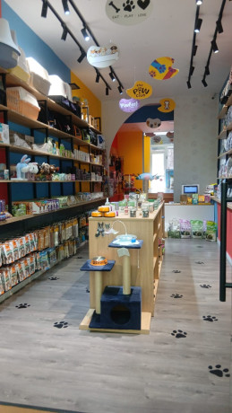 dyqan-me-qera-prane-ish-ekspozites-id-bd21920-tirane-big-0