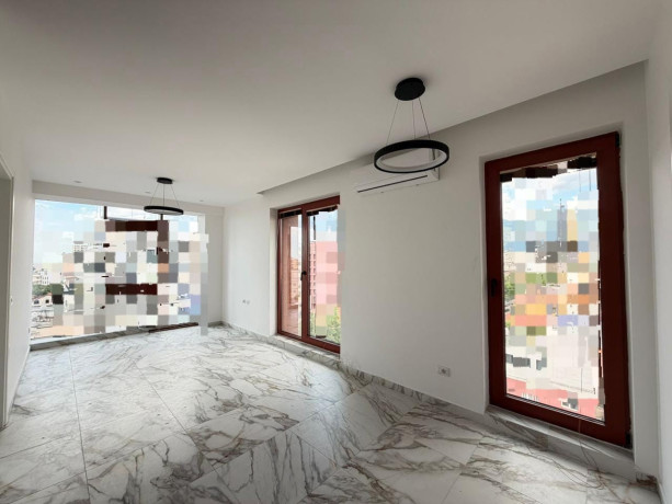 zyre-me-qera-11-tek-rruga-e-kavajes-id-bz2995-tirane-big-0