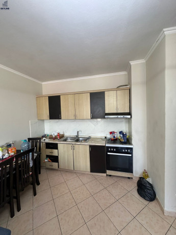 shitet-apartament-21-vila-lastir-big-1