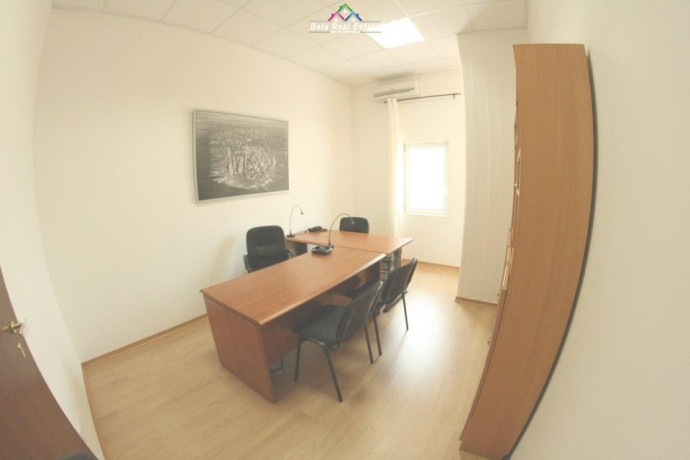 zyre-me-qera-31-tek-farmacia-10-id-bz2914-tirane123-big-0