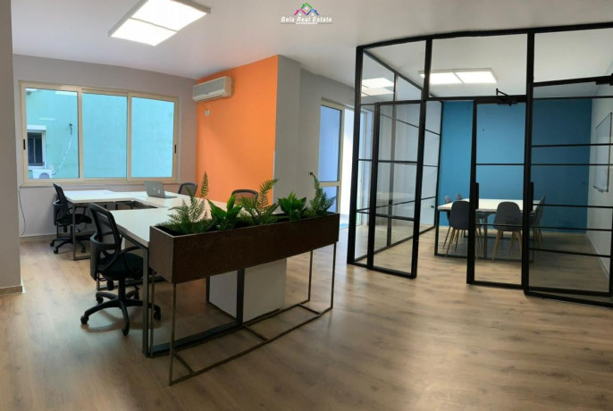zyre-me-qera-ne-bllok-id-bz2351-tirane-big-0
