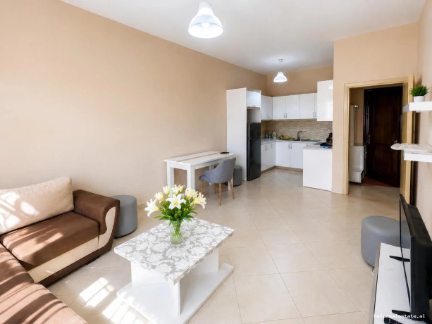 apartament-me-qera-11-ne-astir-id-b2101787-tirane-big-0