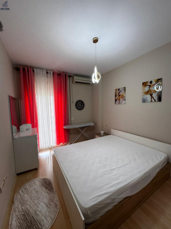 jepet-apartament-me-qera-pallati-alesastir-big-2