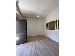Jepet Apartament me Qera 1+1-Pazari i Ri.