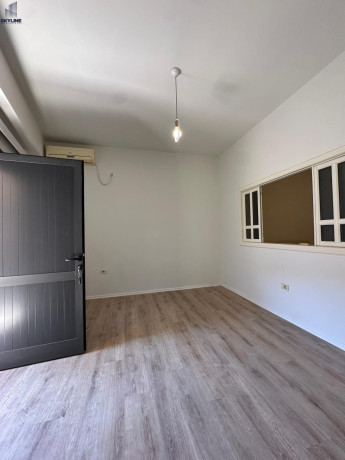 jepet-apartament-me-qera-11-pazari-i-ri-big-0