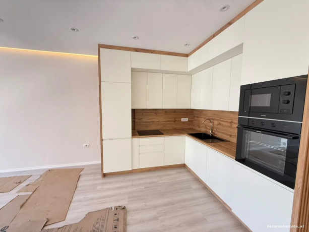 apartament-me-qera-212-tek-zogu-i-zi-id-b2201987-tirane-big-0