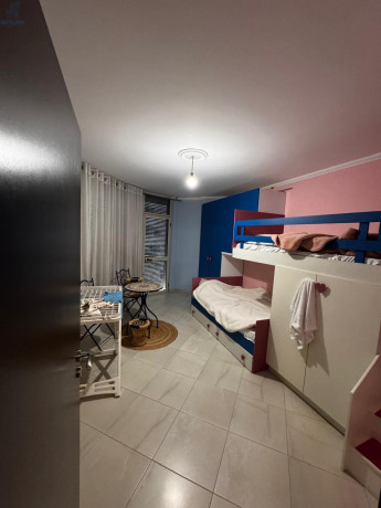 jepet-apartament-21-me-qera-yzberisht-big-3
