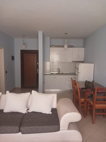apartament-me-qera-11-ne-fresk-id-b2101818-tirane-big-0