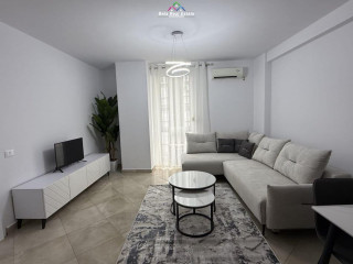 Apartament Me Qera 2+1 Tek Rruga e Barrikadave (ID B2201618) Tirane...