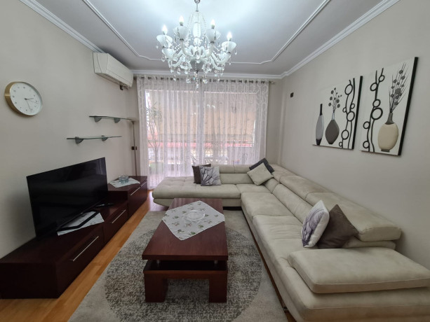 apartament-21-me-qera-ne-bllok-id-b220692-tirane-big-1