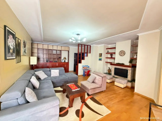 Apartament Me Qera 2+1+2 Tek Rruga E Barrikadave (ID B2201999) Tirane.,.,