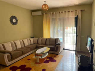 Apartament 2+1 Me Qera Tek Ish Fusha Aviacionit (ID B220489) Tirane