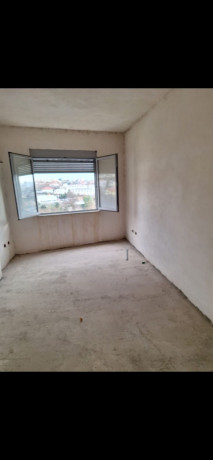 shitet-apartament-21post-parkimi-tek-kafja-e-rremes-id-b120420-tirane-big-1