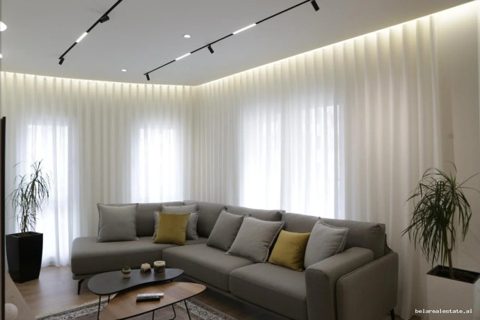 apartament-me-qera-21-tek-zogu-i-zi-id-b2202026-tirane-big-0