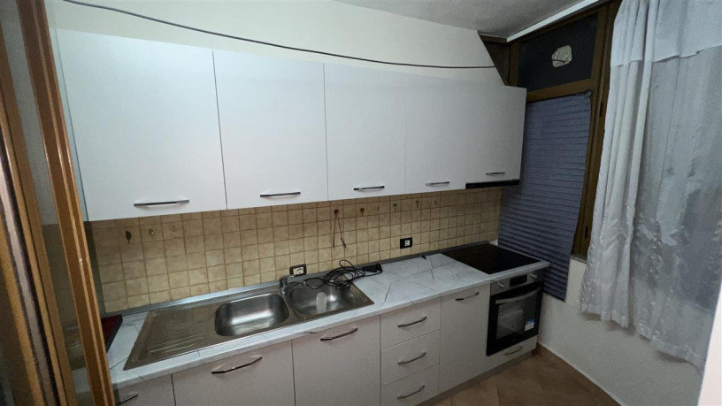 apartament-21-me-qera-tek-komuna-e-parisit-id-b220695-tirane-big-1